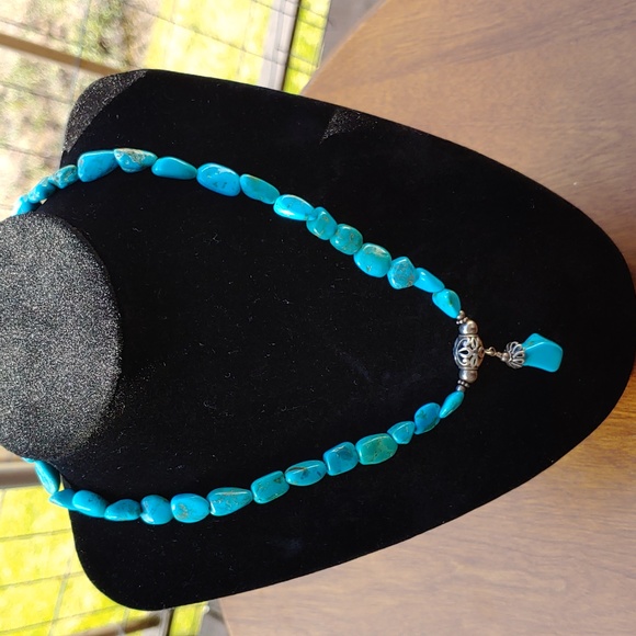 Jewelry - Vintage genuine turquoise and 925 sterling necklace